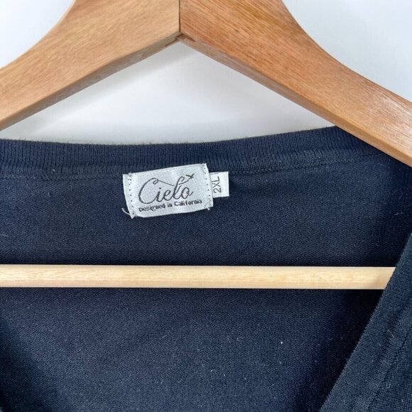 Cielo Viscose Long Sleeve V-Neck Cardigan W/ Decorative Buttons Black Womens 2XL - Picture 8 of 9